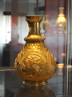 Gold vase, ~ 8th c AD, Sophia, Bulgaria, Balkans 2017